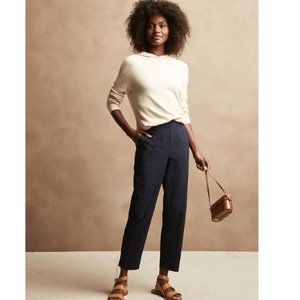 NWT BRF High Rise AirStretch Hayden Pull On Soft Ankle Pant 4 Navy F894